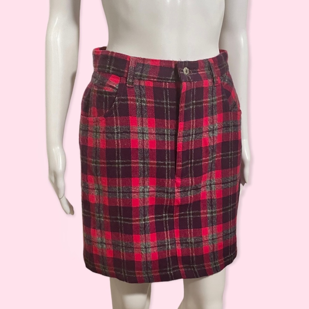 Vtg 90s / Y2K purple pink gray plaid acrylic skirt